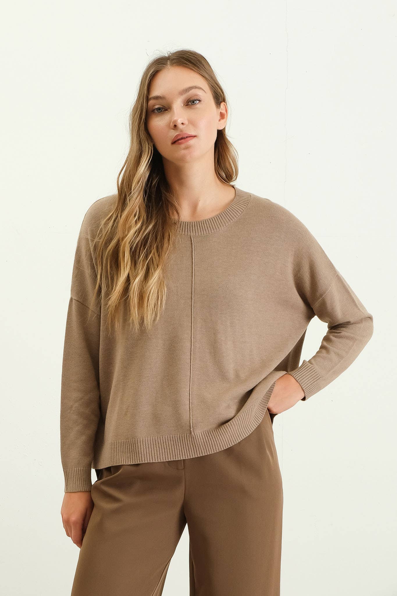 EXTENDED SHOULDER SWEATER