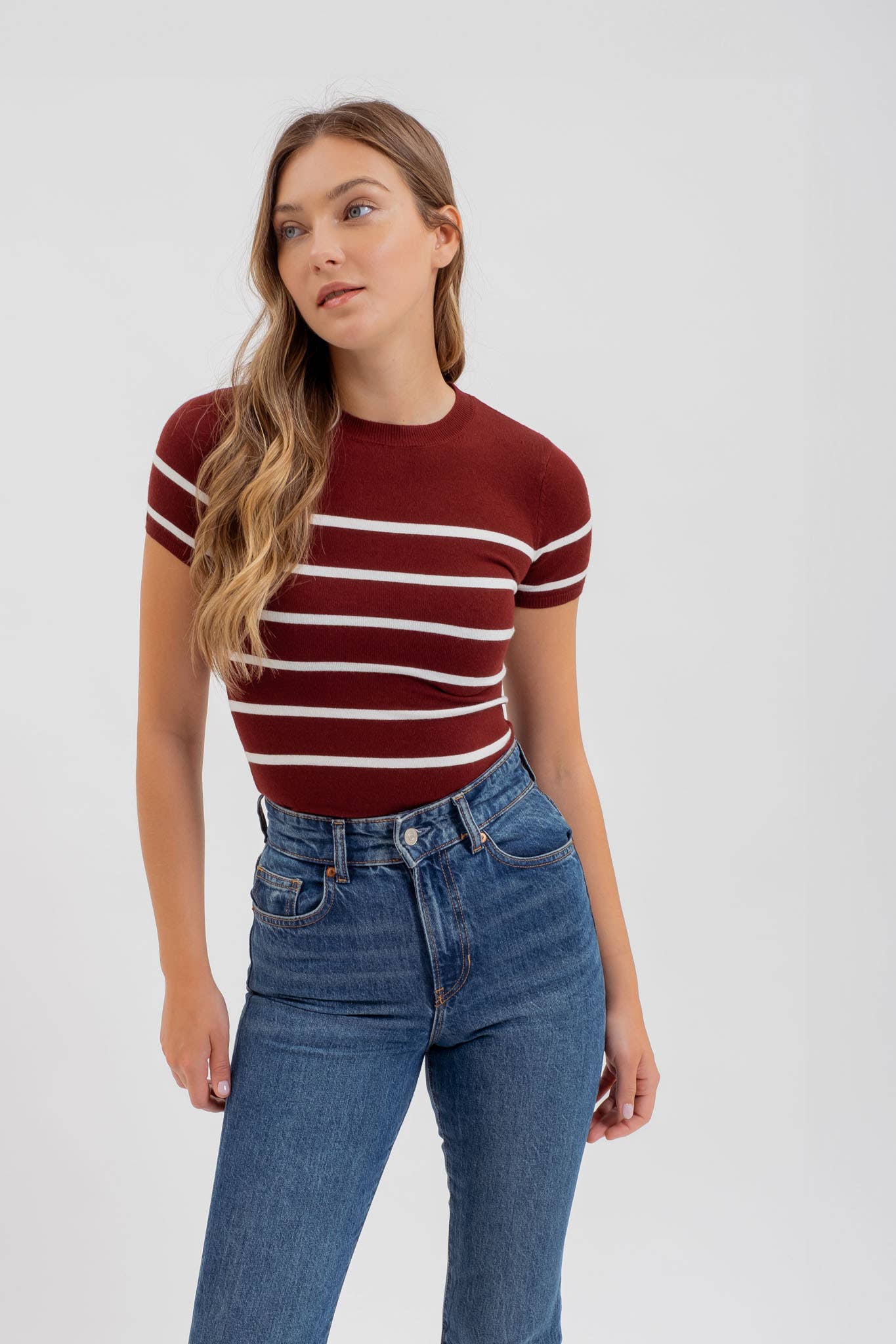 STRIPE ROUND NECK SHORT SLEEVE SWEATER KNIT TOP