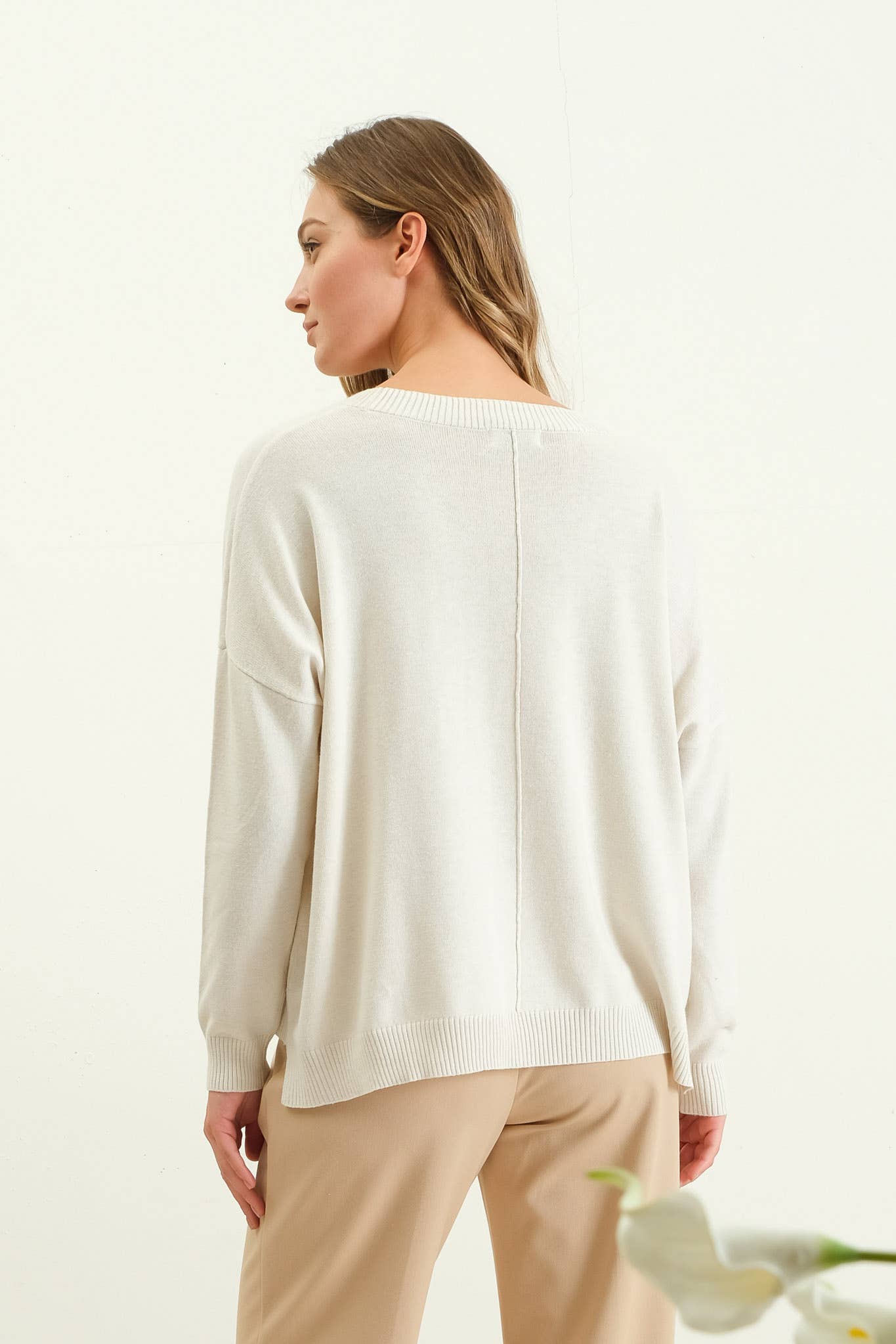 EXTENDED SHOULDER SWEATER